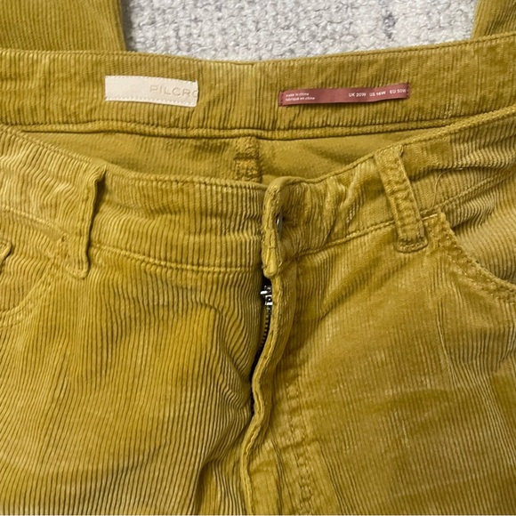 Pilcro The Icon Corduroy Pants
Chartreuse Anthropologie Women's 16W
Bootcut - Picture 10 of 12